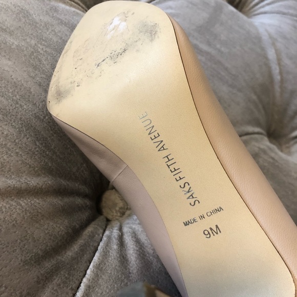 Saks Fifth Ave Size 9 Beige Pumps - Picture 5 of 6